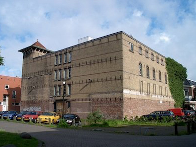 Hartelust-wwoncomplex in Leeuwarden, vroeger Ijzerhandel Hartelust pakhuis